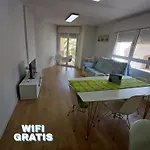 Apartman Carbo Y Garaje , *