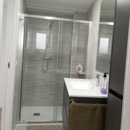 Apartamento Carbo Y Garaje ,