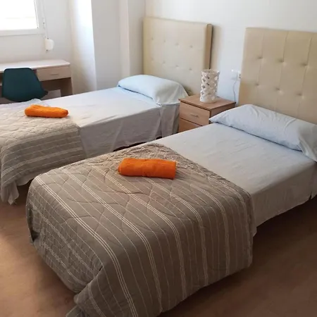 Carbo Y Garaje , Apartment *